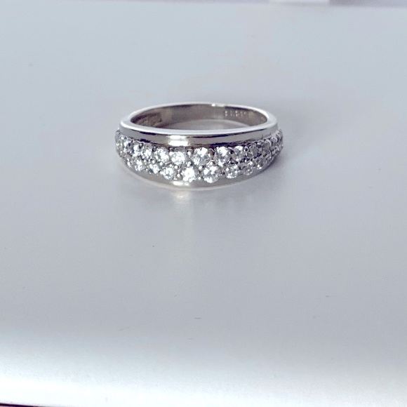 Silver 925 CZ wedding band ring - Picture 1 of 9